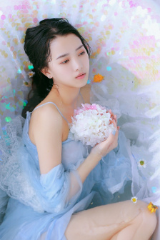 免费韩国美女直播在线观看